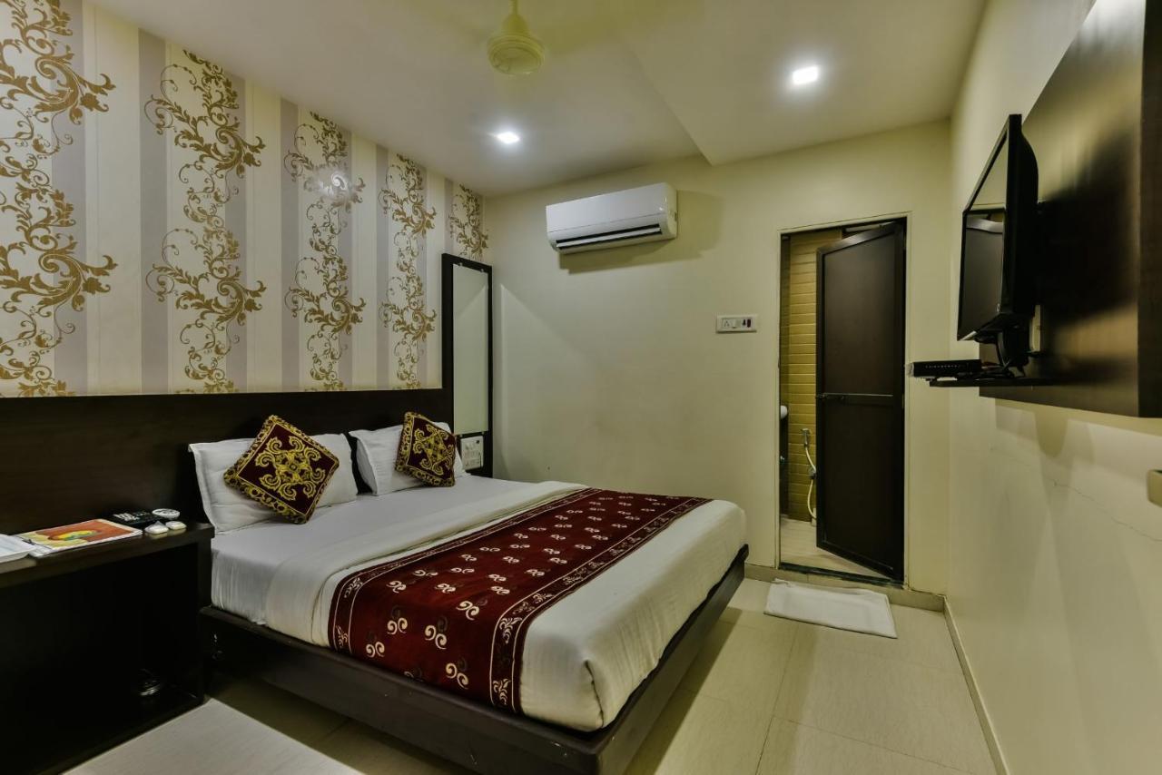 Hotel Guestinn Residency Bombaim Exterior foto