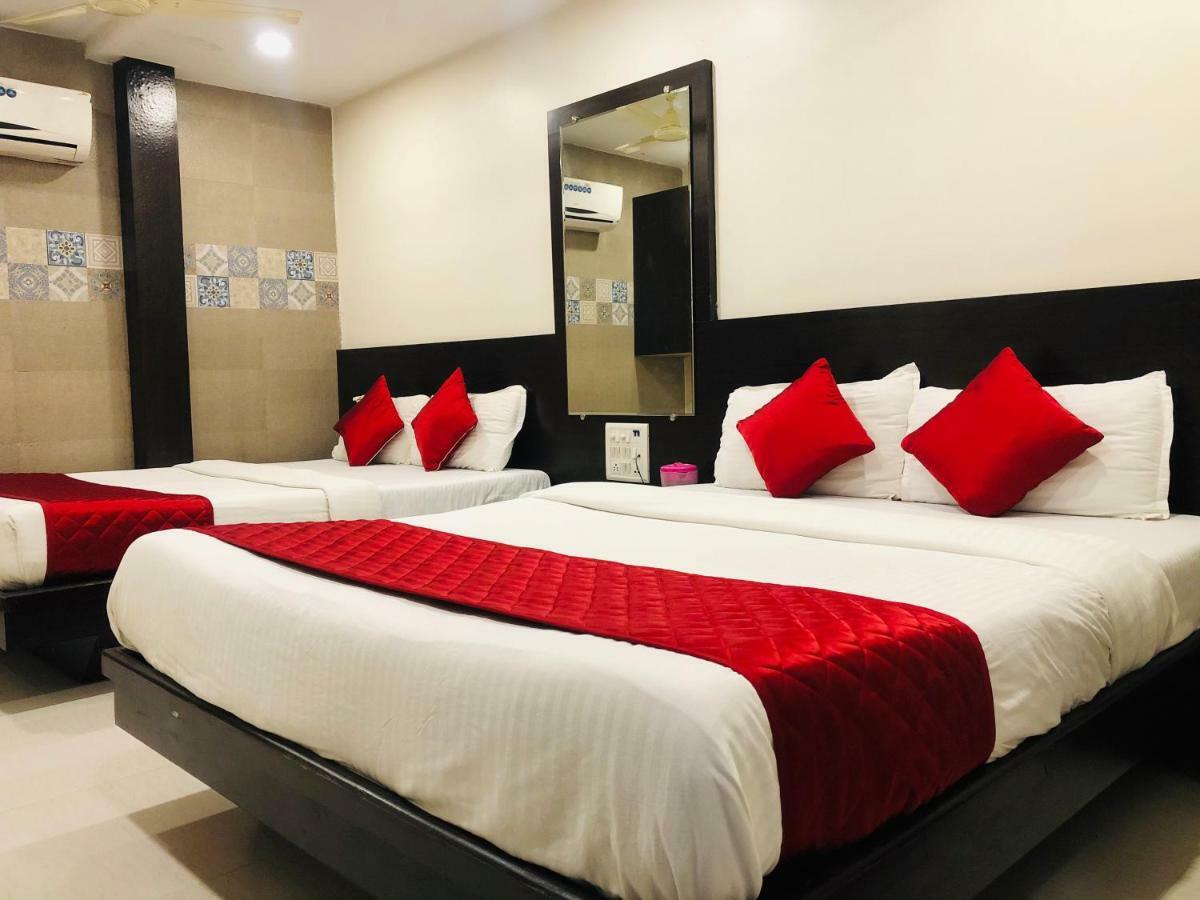 Hotel Guestinn Residency Bombaim Exterior foto