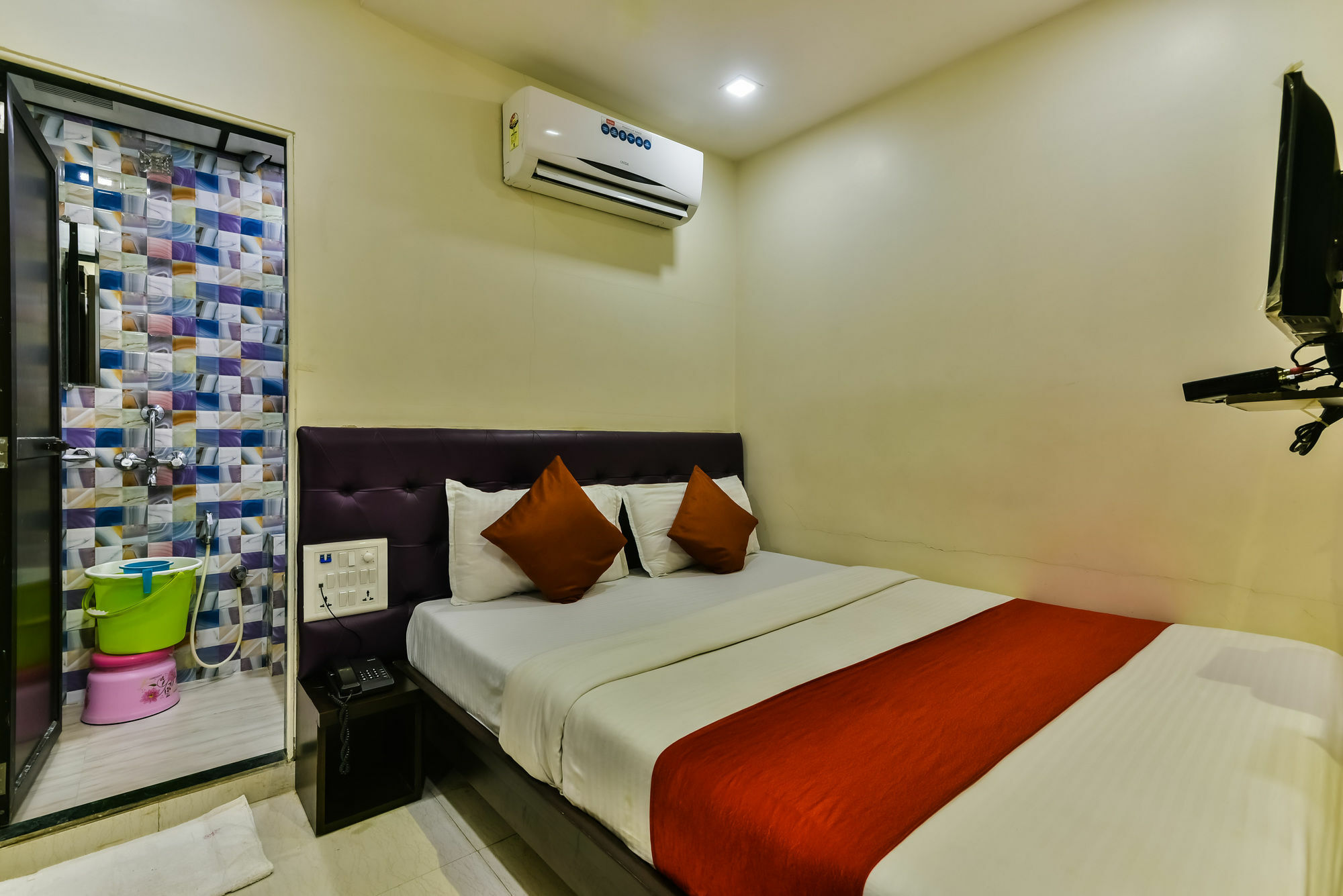 Hotel Guestinn Residency Bombaim Exterior foto